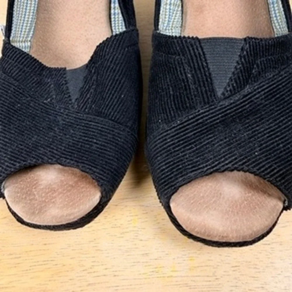 TOMS‎ Classic Espadrille Wedge Heels Womens 7 Black Corduroy Peep Toe Shoes Y2K